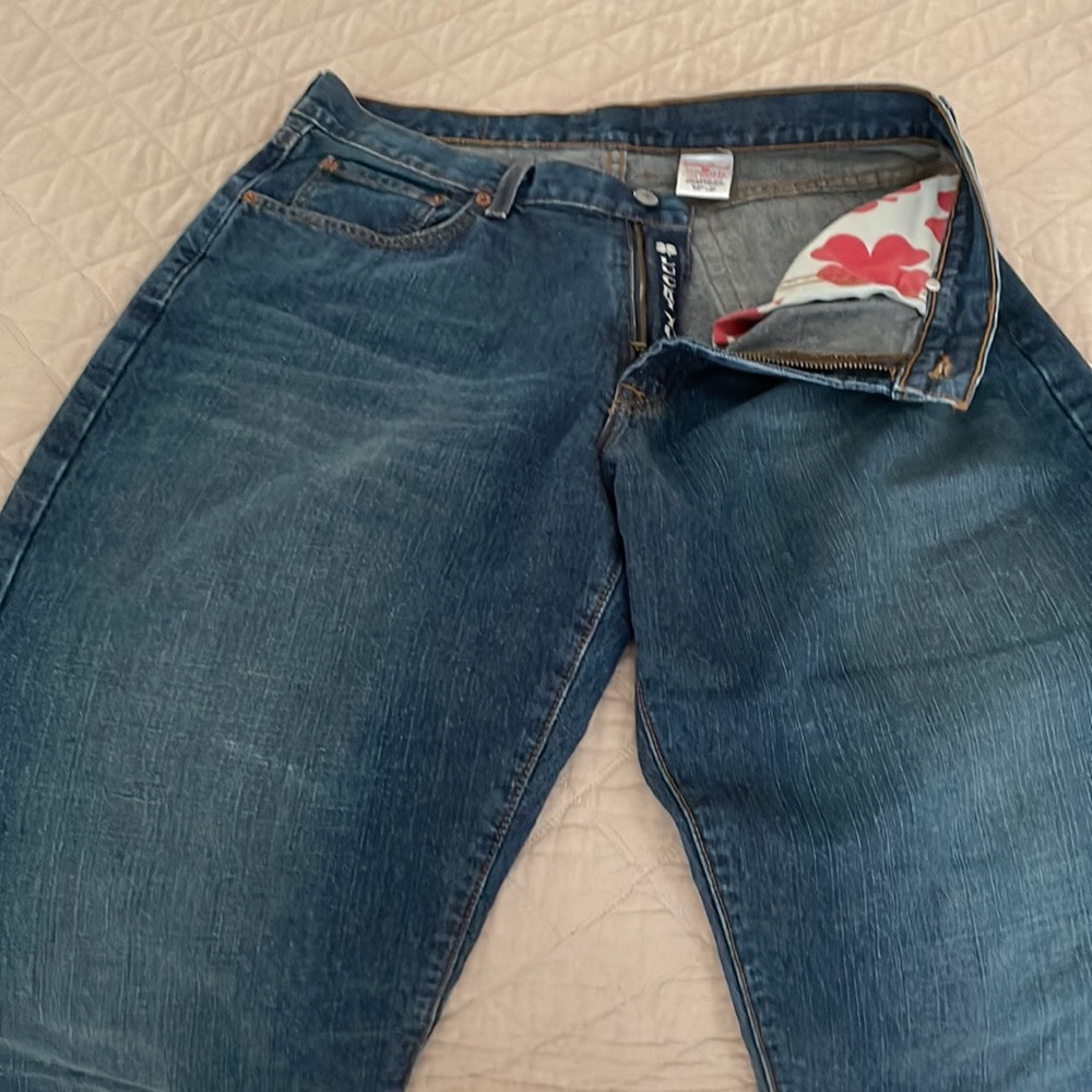 Lucky Jeans